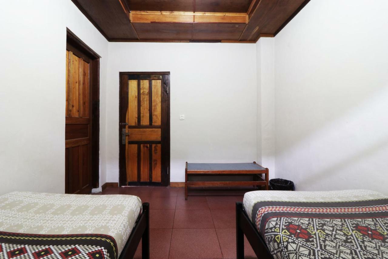Bagus Bay Homestay Tuktuk Zewnętrze zdjęcie